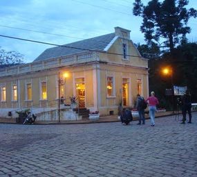 Restaurante e Café Colonial Casa Amarela