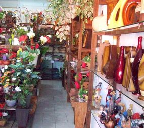 De Colombo - Artes em Vasos e Decorações photo 1