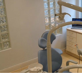 Clínica de Implantes Dentários Marindia Soares