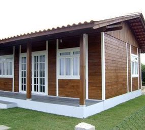 Oliveira Casas De Madeira Em Balneario Picarras Sc Casa E Jardim Hagah