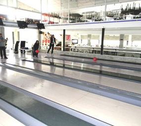 Arena Bowling Bar photo 1