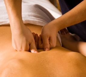 Massoterapia Equilibrando o Corpo Serenamos a Mente photo 1